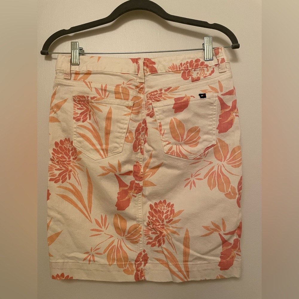 Tommy Hilfiger denim skirt (worn once)